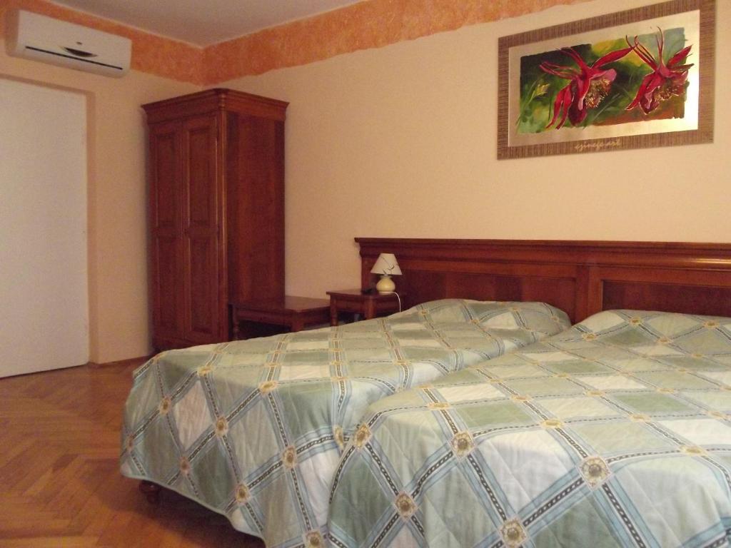 Sir David Balaton Castle Apartmanok Balatonszepezd Cameră foto